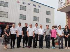 河南砂石协会、福建砂石协会及同行企业负责人一行到沈阳龙信重工参观考察！
