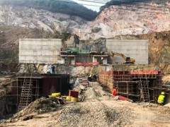 总投资46亿元，湖北长阳13个重大招商项目集中开工仪式在山美骨料项目现场举行