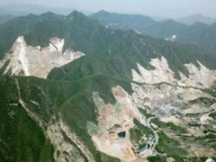 植被混凝土AB菌技术：废弃矿山生态修复新途径